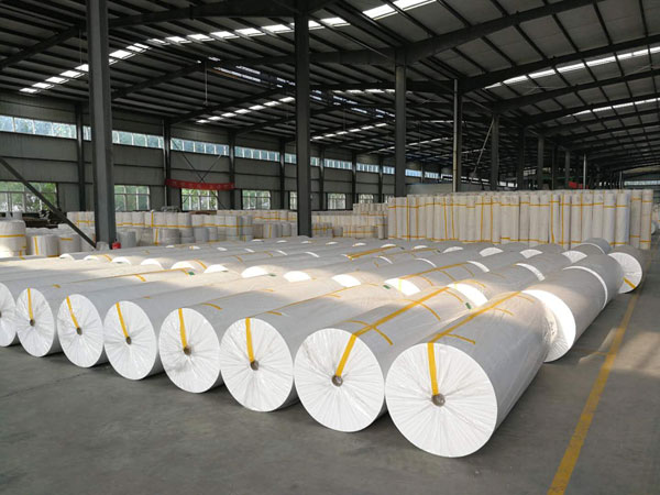 弥勒狭缝式涤纶纺粘无纺布